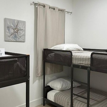 203 Miami Shared Rooms For Men Central Comfortable, Affordable Exterior foto